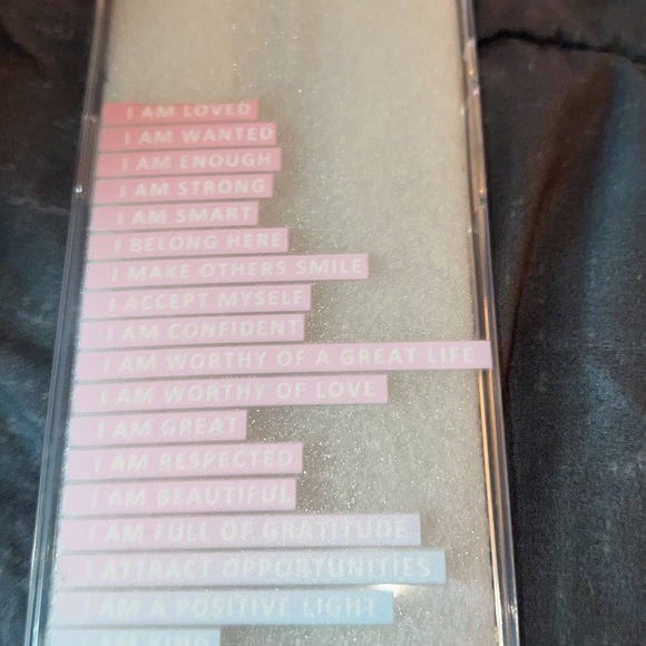 iPhone 13 pro max phone case - Picture 3 of 3